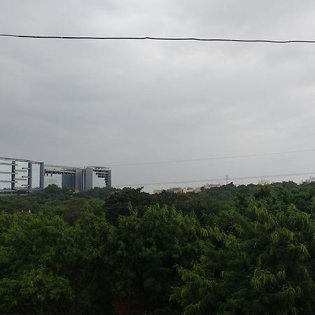 Hitech Shilparamam Guest House Hyderabad Bagian luar foto