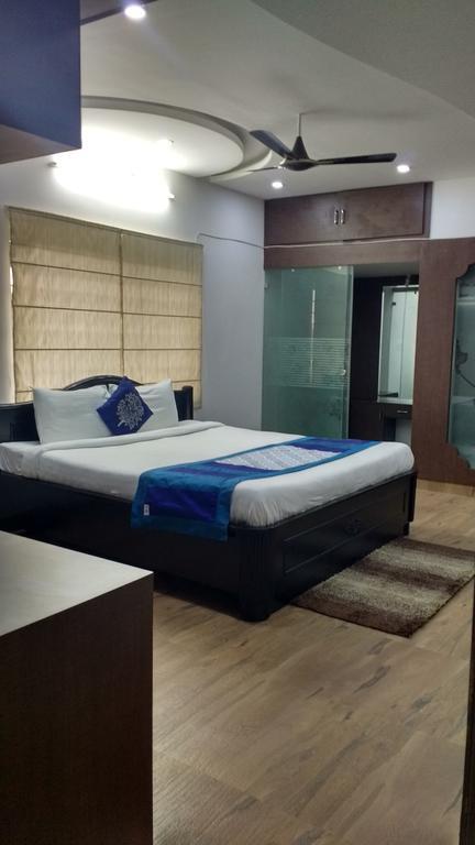 Hitech Shilparamam Guest House Hyderabad Bagian luar foto