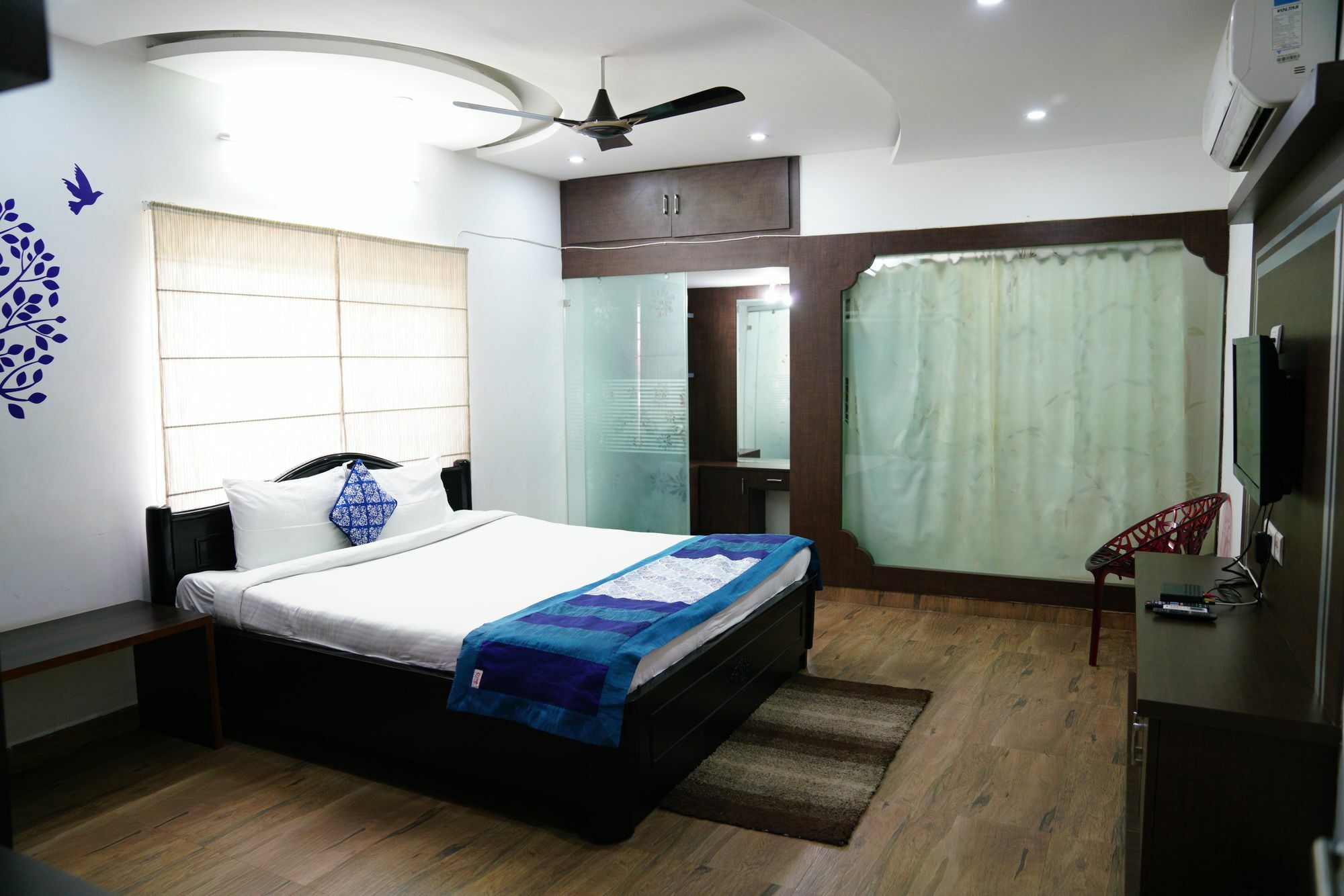 Hitech Shilparamam Guest House Hyderabad Bagian luar foto